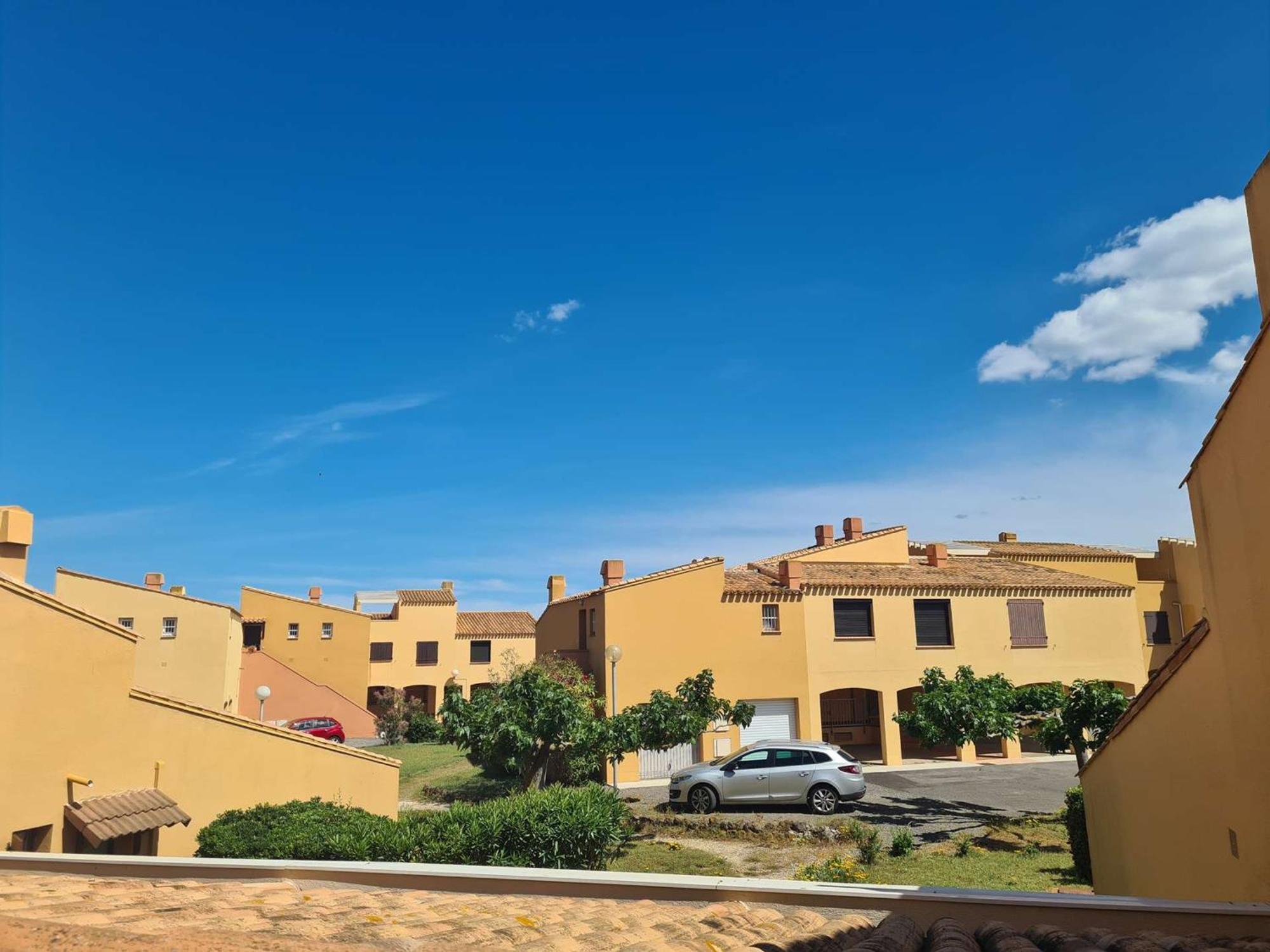 Appartement T2 Avec Parking Et Acces Direct A La Plage - Fr-1-249-129 Agde Exterior foto